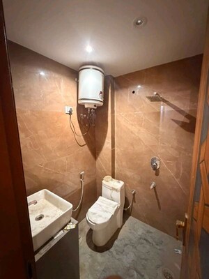 Bathroom in 1 BHK Builder Floor at Saket – for Rent