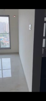 2 BHK + Basement 850 Sq.Ft. Apartment in Shristi Complex