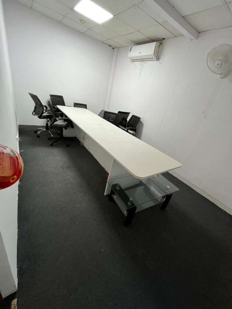 Team Area, sector 63 Commercial Office Space 2600 Sq.Ft. In Sector 63 Noida 10597087