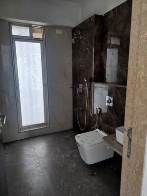 Bathroom in 4 BHK Apartment at ND Palai Towers, Goregaon West – for Rent