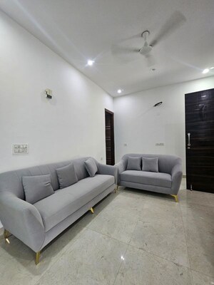 2 BHK Builder Floor For Rent in Sector 57