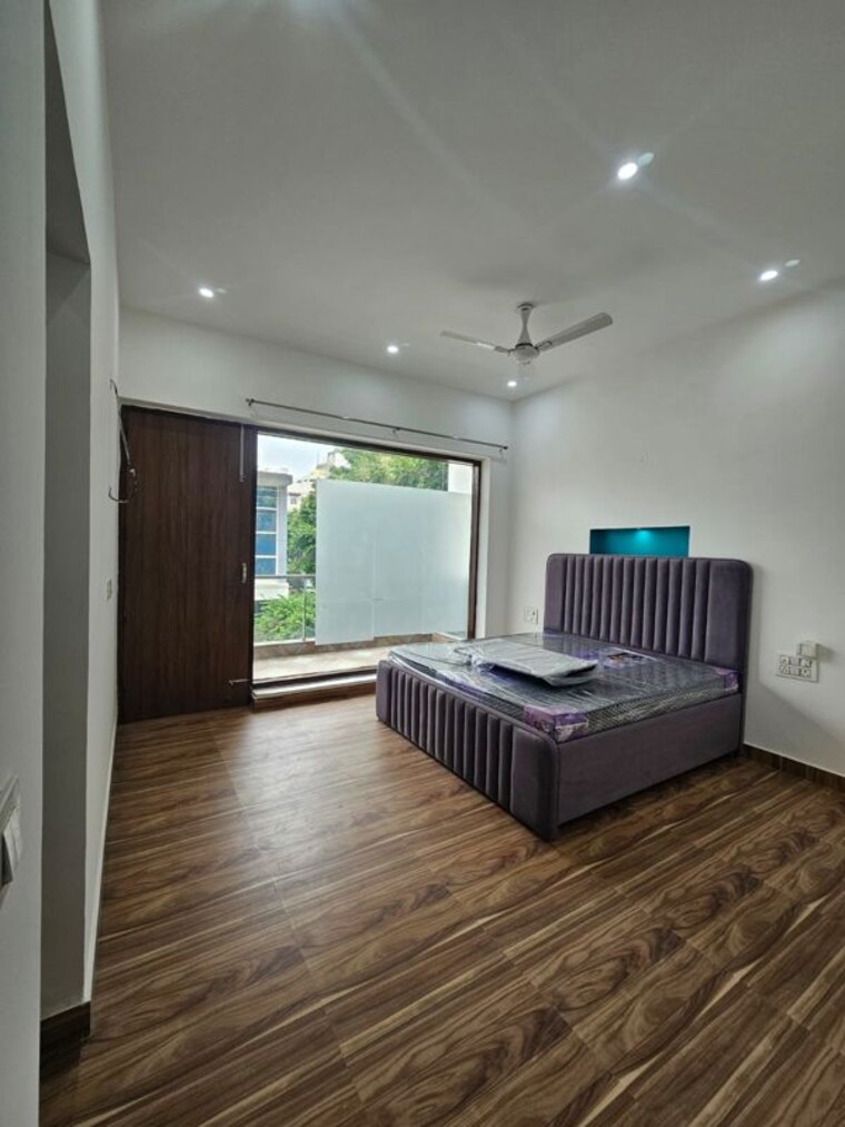 Bedroom, sector 57 2 Bedroom 1200 Sq.Ft. Builder Floor In Sector 57 Gurgaon 10597192