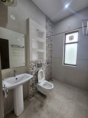 Living Room in 2 BHK Builder Floor at Sector 57 – for Rent