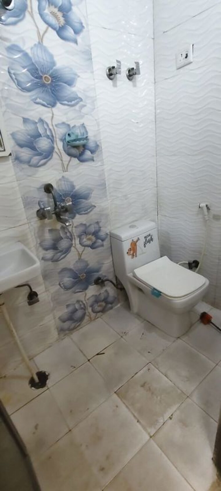 Bathroom, maya-homes 1 Bedroom 650 Sq.Ft. Builder Floor In Indrapuram Ghaziabad 10597194