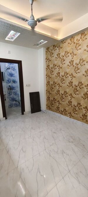 Room in 1 BHK Builder Floor at Maya Homes, Indrapuram – for Rent
