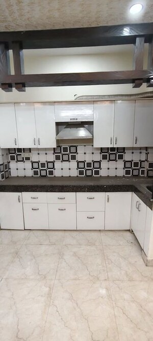 Kitchen in 1 BHK Builder Floor at Maya Homes, Indrapuram – for Rent