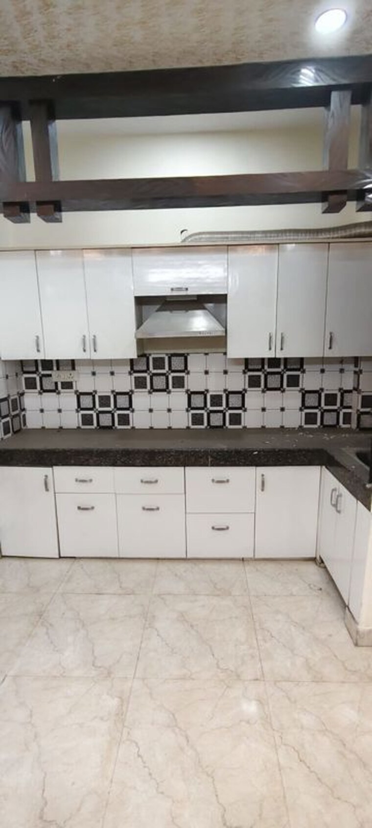 Kitchen, maya-homes 1 Bedroom 650 Sq.Ft. Builder Floor In Indrapuram Ghaziabad 10597194