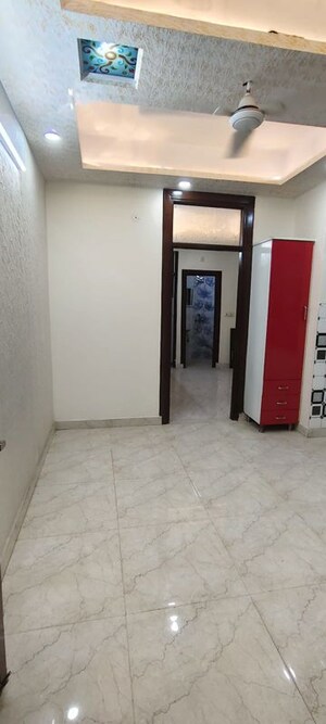 Room in 1 BHK Builder Floor at Maya Homes, Indrapuram – for Rent