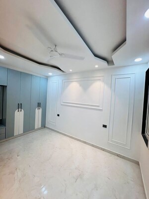 Kitchen in 3 BHK Builder Floor at Ultima 107, Sector 104 – for Sale