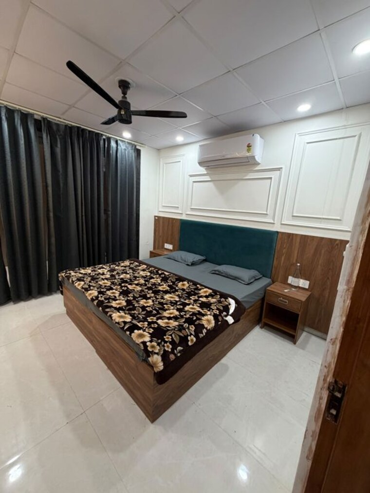Bedroom, dlf phase v 1 Bedroom 600 Sq.Ft. Builder Floor In Dlf Phase V Gurgaon 10597246