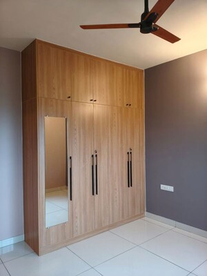 Room in 3 BHK Apartment at Meridian Park At The Prestige City, Sarjapur Road – for Rent