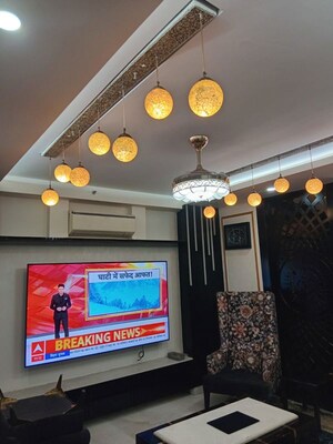 Room in 4 BHK Apartment at Conscient Heritage Max, Sector 102 – for Sale