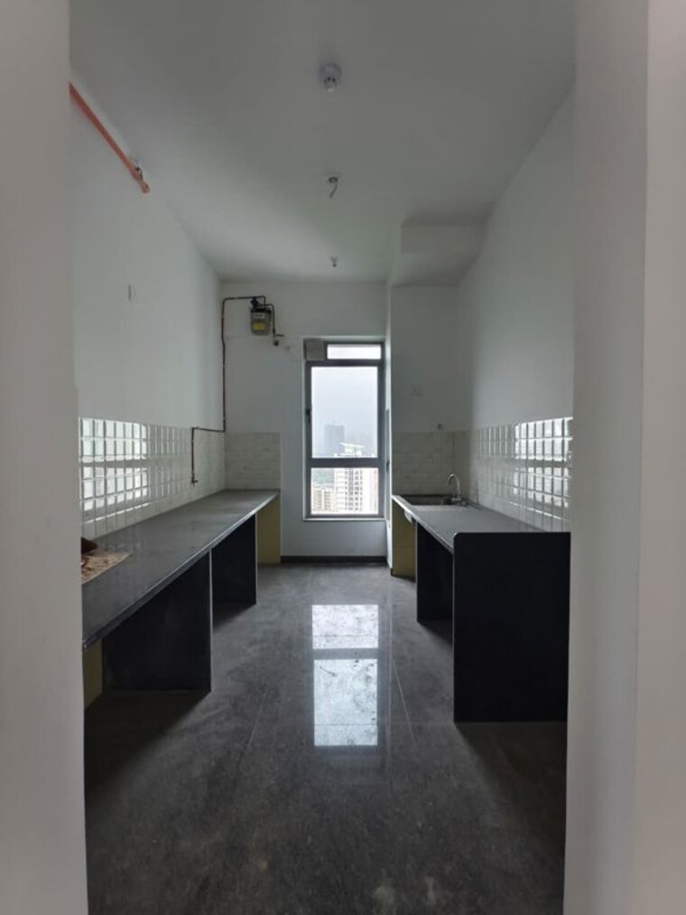 Kitchen, kalpataru-immensa 3 Bedroom 1153 Sq.Ft. Apartment In Kolshet Road Thane 10597285