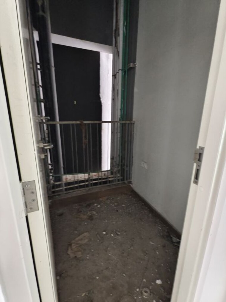 Balcony, kalpataru-immensa 3 Bedroom 1153 Sq.Ft. Apartment In Kolshet Road Thane 10597298