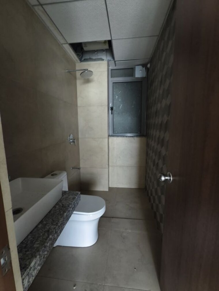 Bathroom, kalpataru-immensa 3 Bedroom 1153 Sq.Ft. Apartment In Kolshet Road Thane 10597298