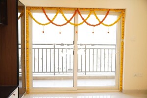 Room in 3 BHK Apartment at Poulomi Avante, Kokapet – for Rent