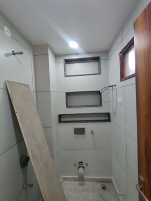 Bathroom in 5 BHK Builder Floor at Rohini Sector 15 – for Sale