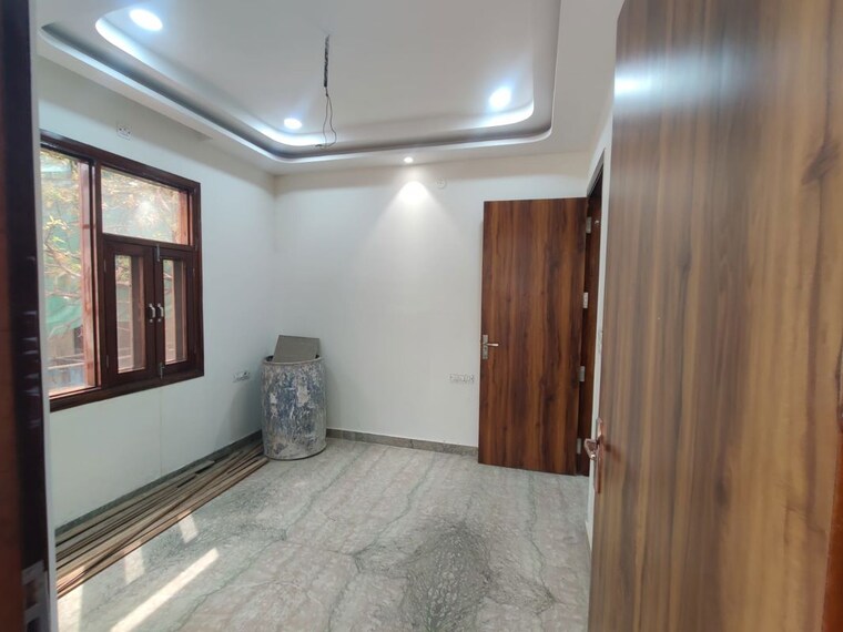 Bedroom, rohini sector 15 5 Bedroom 1200 Sq.Ft. Builder Floor In Rohini Sector 15 Delhi 10597299