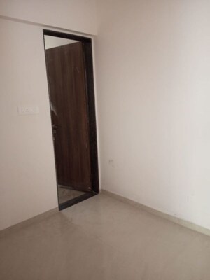 Room in 3.5 BHK Apartment at Bafna Arisha, Lulla Nagar – for Sale
