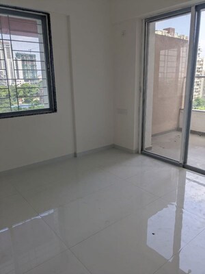 Room in 3 BHK Apartment at Sukhwani Coloronic, Ravet – for Rent