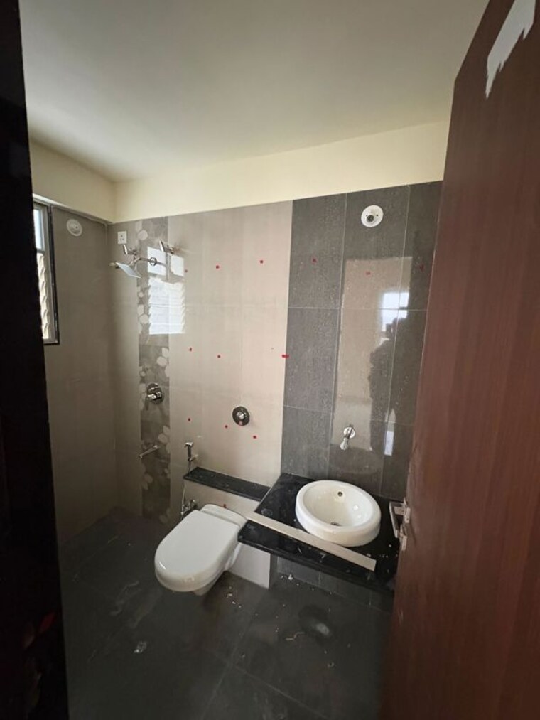Bathroom, sukhwani-coloronic 3 Bedroom 1300 Sq.Ft. Apartment In Ravet Pune 10597306