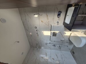 Bathroom in 2.5 BHK Builder Floor at Sector 45 – for Rent