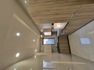 Staircase in 2.5 BHK Builder Floor at Sector 45 – for Rent