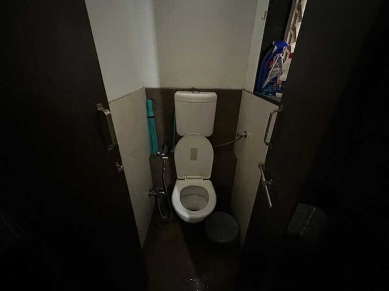 Bathroom, gandhi-bafna-ayaan 1 Bedroom 530 Sq.Ft. Apartment In Wagholi Pune 10597311