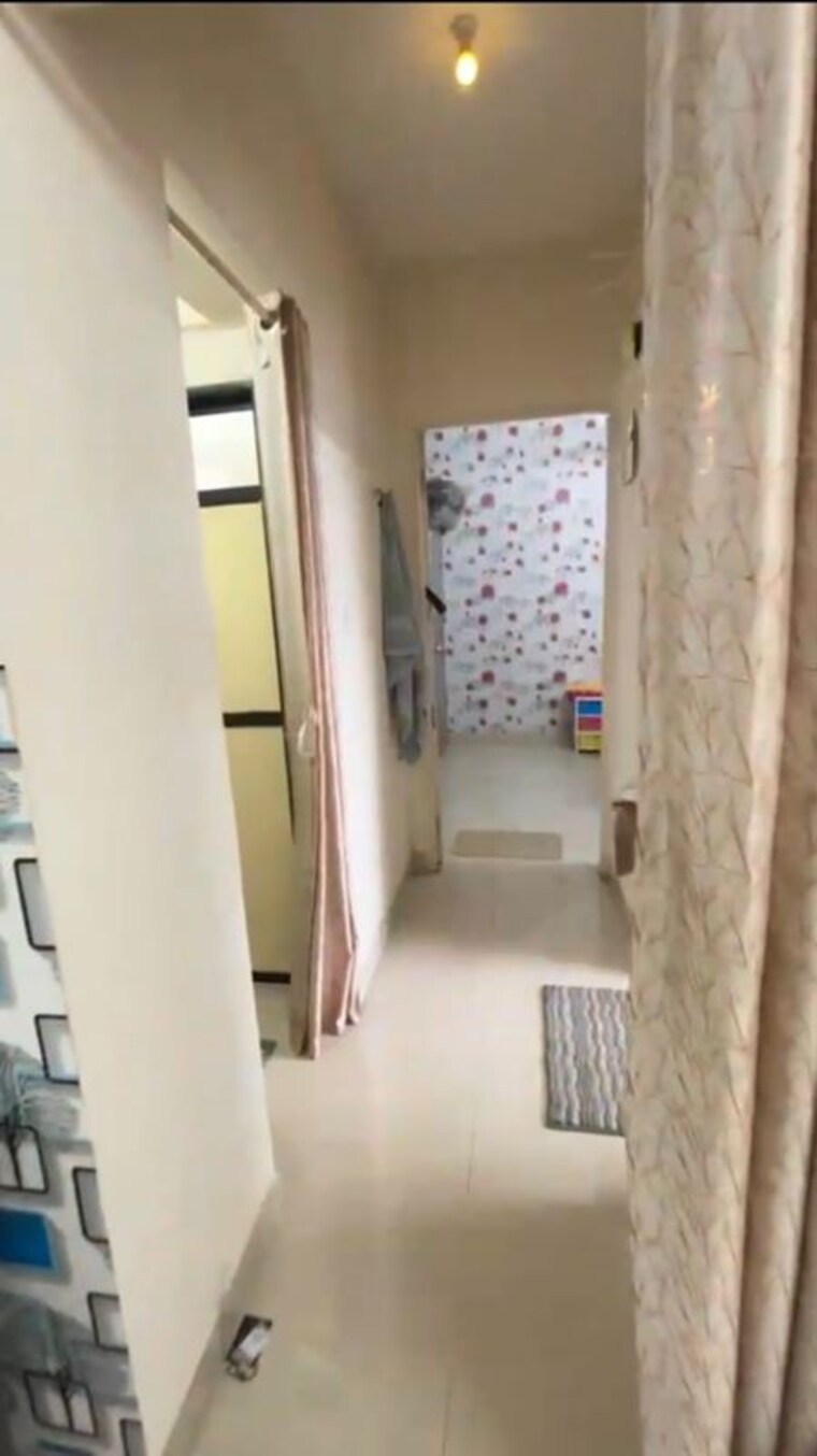 Bathroom, shree-sai-ram-society 1 Bedroom 420 Sq.Ft. Apartment In Goregaon West Mumbai 10597337