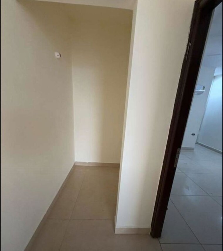 Room, maya-green-lotus-saksham 4 Bedroom 2809 Sq.Ft. Apartment In International Airport Road Zirakpur 10597352