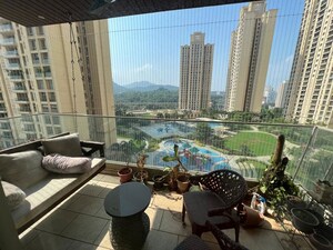 Team Area in 4 BHK Apartment at One Hiranandani Park, Ghodbunder Road – for Rent