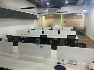  Office Space For Rent in Pinnacle Business Park, Andheri East