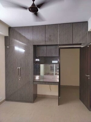 2 BHK Apartment For Rent in Pyramid Urban Homes 2, Sector 86
