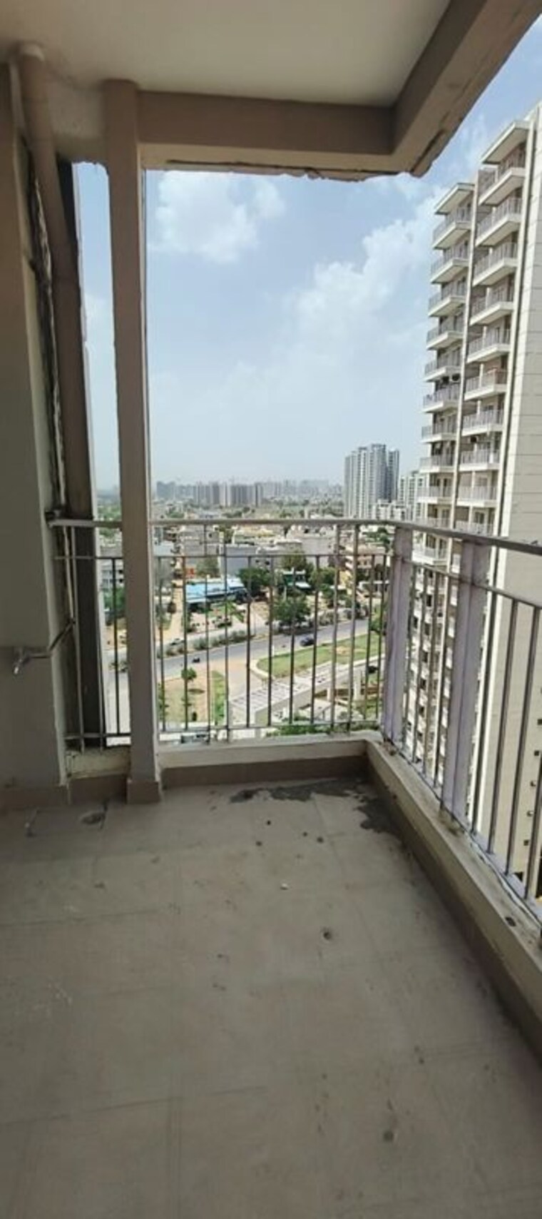 Balcony, gls-avenue-81 2 Bedroom 657 Sq.Ft. Apartment In Sector 81 Gurgaon 10597422
