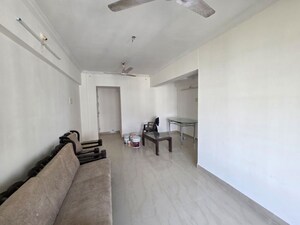 Room in 1 BHK Apartment at Parekh Celeste, Goregaon West – for Sale