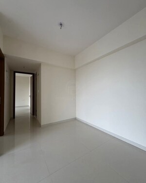 Room in 2 BHK Apartment at Lodha Casa Viva, Majiwada – for Rent