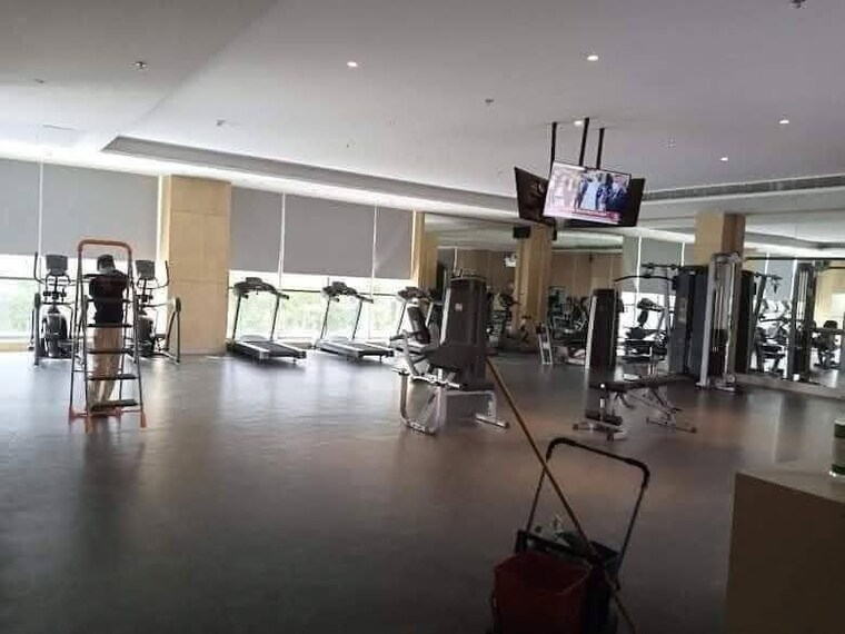 Gym, paras-dews 4 Bedroom 2355 Sq.Ft. Apartment In Sector 106 Gurgaon 10597433