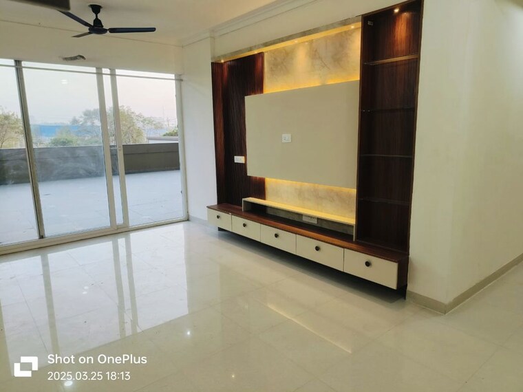 Room, smart-world-gems 3 Bedroom 1365 Sq.Ft. Builder Floor In Sector 89 Gurgaon 10597438