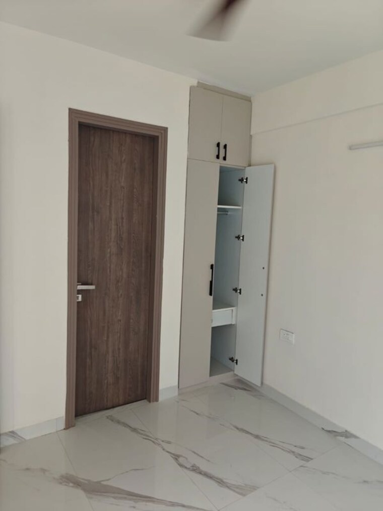 Room, smart-world-gems 3 Bedroom 1603 Sq.Ft. Builder Floor In Sector 89 Gurgaon 10597467