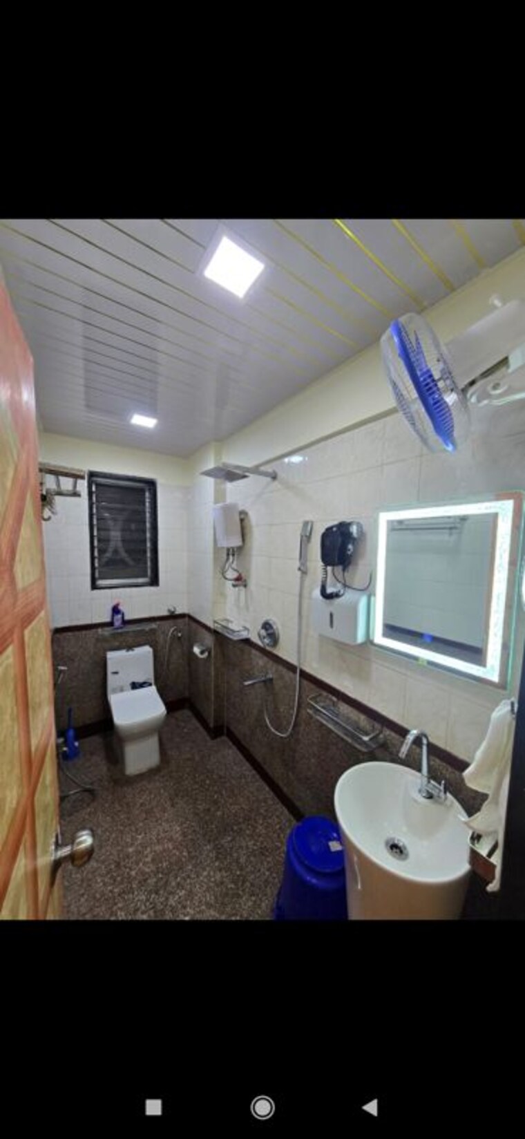 Washroom, ashok-nagar-chs-andheri 2 Bedroom 800 Sq.Ft. Apartment In Andheri East Mumbai 10597477