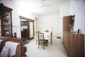 Team Area in 3 BHK Apartment at Satellite – for Sale