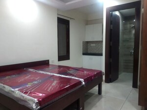 Bedroom in 1 RK Independent House at Sector 14 – for Rent
