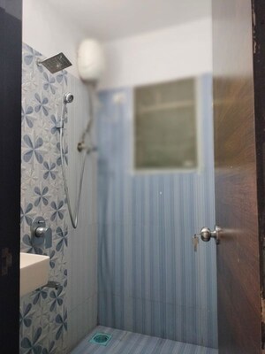Bathroom in 1 BHK Apartment at Arvind Nagar Chs, Santacruz East – for Rent
