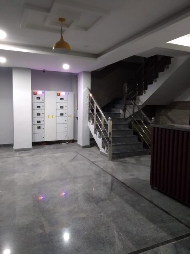  Parking, sector 14 1 RK 249 Sq.Ft. Independent House In Sector 14 Gurgaon 10597550
