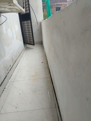 Balcony in 1 RK Builder Floor at Neb Sarai – for Rent