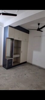 3 BHK + Study Room,Extra Room 900 Sq.Ft. Builder Floor in Mahavir Enclave