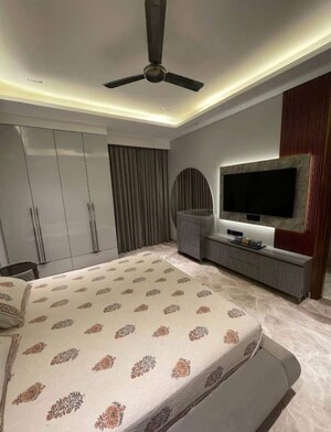 Bedroom in 1 BHK Apartment at Apex Apartments, Sector 45 – for Sale