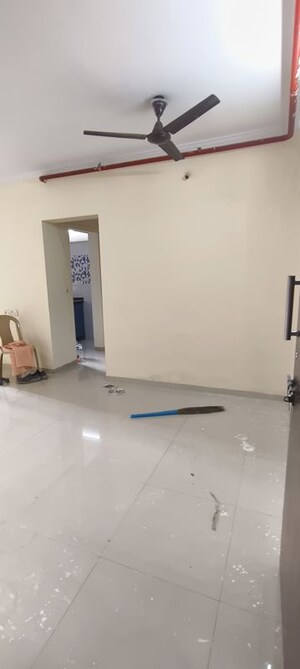 Room in 1 BHK Apartment at Raunak Unnathi Woods Phase 7 A And B, Ghodbunder Road – for Rent