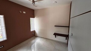 Room in 4 BHK Builder Floor at Whitefield – for Rent