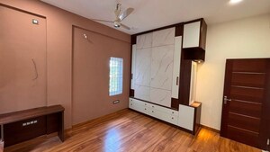 Room in 4 BHK Builder Floor at Whitefield – for Rent